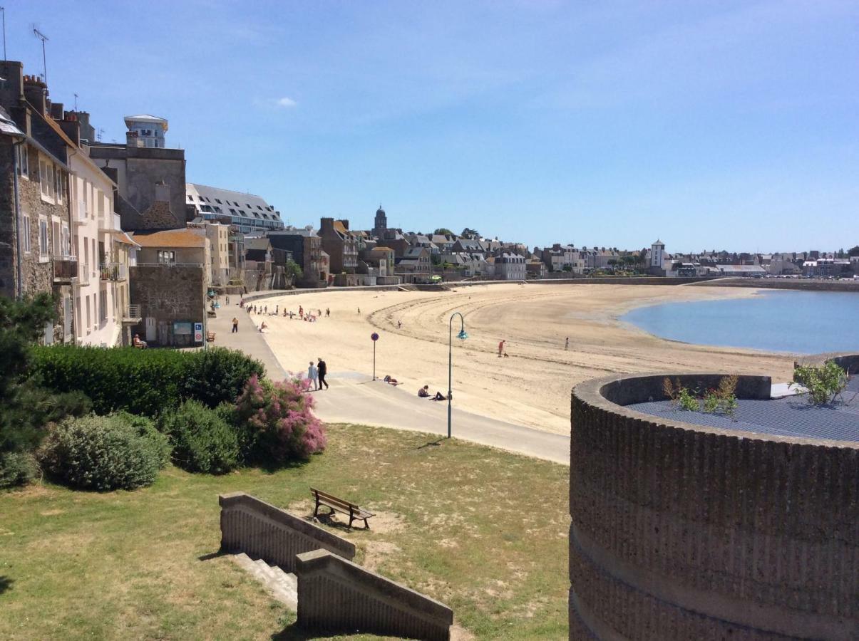 Le Dauphine 20M De La Plage แซ็งต์มาโล ภายนอก รูปภาพ
